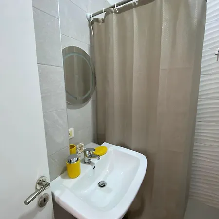 Dm Apartment *